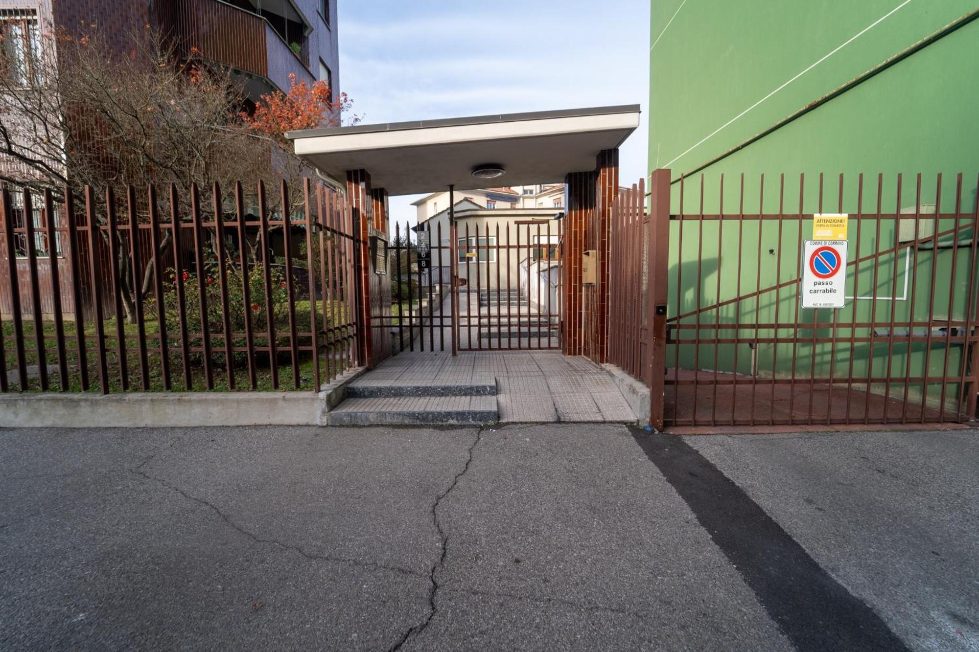 Ag Apartment Cormano Luaran gambar